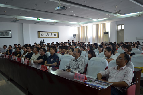 suncitygroup太阳集团举办2012届毕业典礼
