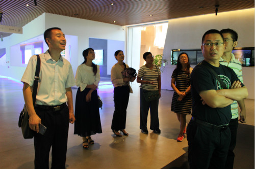 suncitygroup太阳集团新进教师参观台州市博物馆与台州市城市规划馆