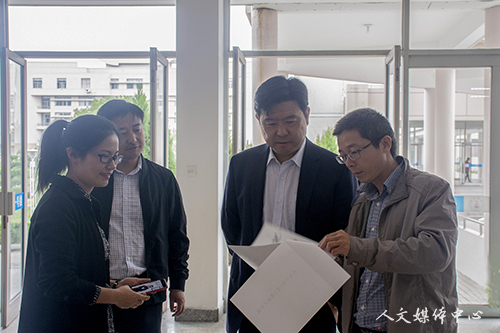 校党委书记崔凤军走访调研suncitygroup太阳集团