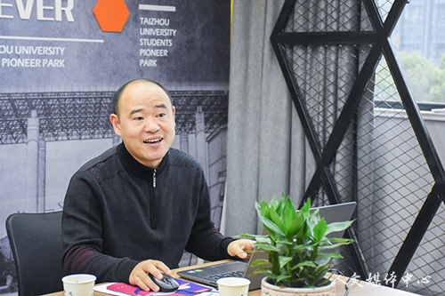 续校园情 筑大学梦 suncitygroup太阳集团举办校友返校座谈会