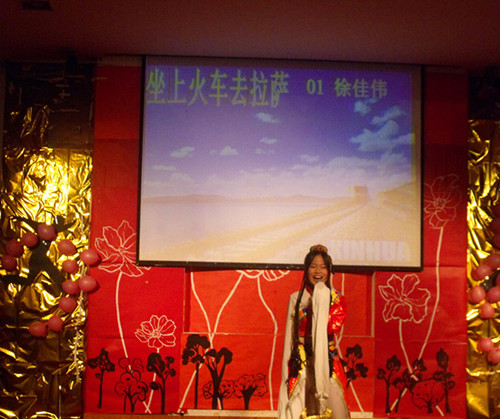 歌声飞扬,律动青春——suncitygroup太阳集团、思政部2011级新生卡拉ok大赛落幕