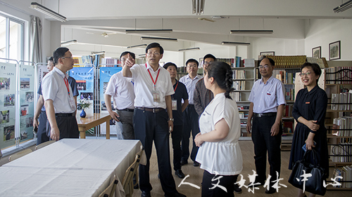 教育部本科教学工作审核评估专家走访suncitygroup太阳集团和广文书苑