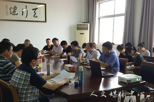 重温入党誓词   suncitygroup太阳集团开展“两学一做” 主题活动